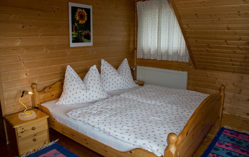Lercherhof Feld am See Room photo